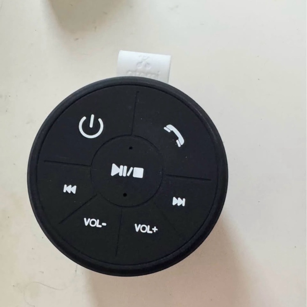 Black Portable Bluetooth Speaker